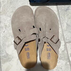 Birkenstock Boston Clog Taupe Soft Footbed Womens new without tags